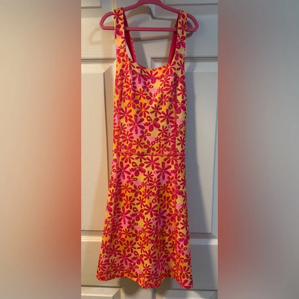 Vively Girls Active Dress | Pink & Yellow Floral Print | Size XL (14/16) | NWT - Picture 1 of 5